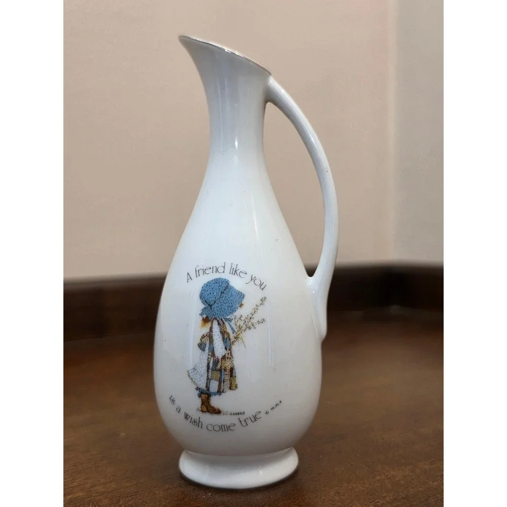 VTG Holly Hobbie Porcelain Vase Pitcher A Friend Like You Is A Wish Come True